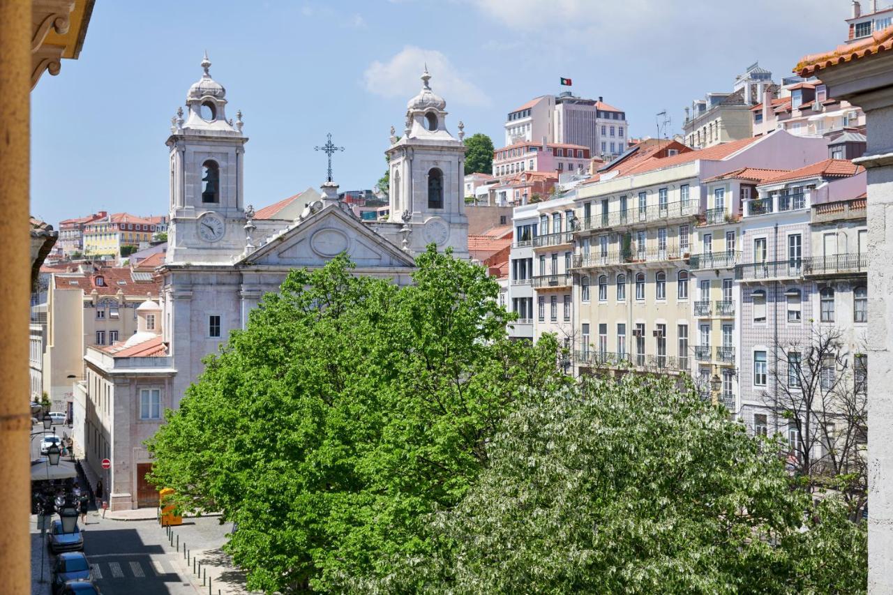 Sunny Pink Street Historical Apt, By Timecooler Lisboa 外观 照片