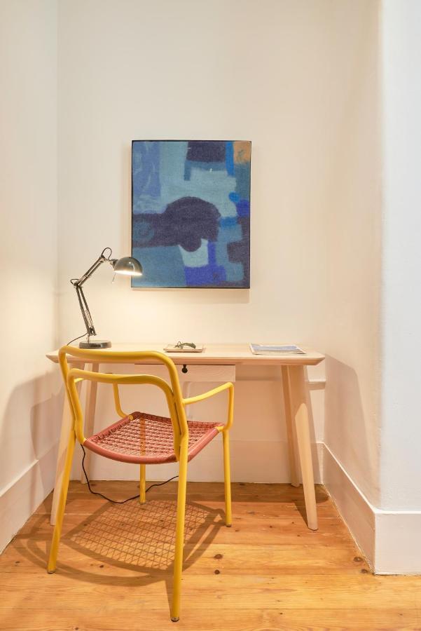 Sunny Pink Street Historical Apt, By Timecooler Lisboa 外观 照片