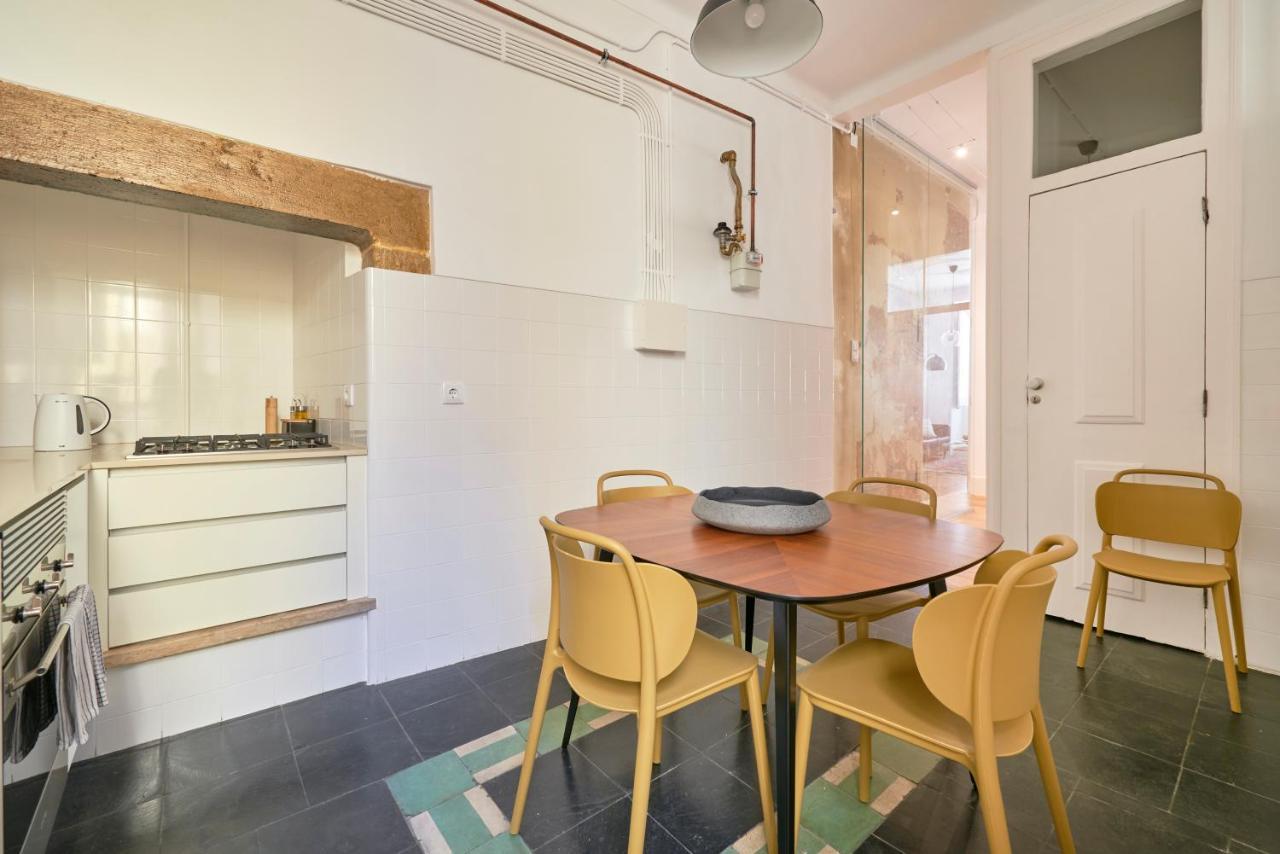 Sunny Pink Street Historical Apt, By Timecooler Lisboa 外观 照片