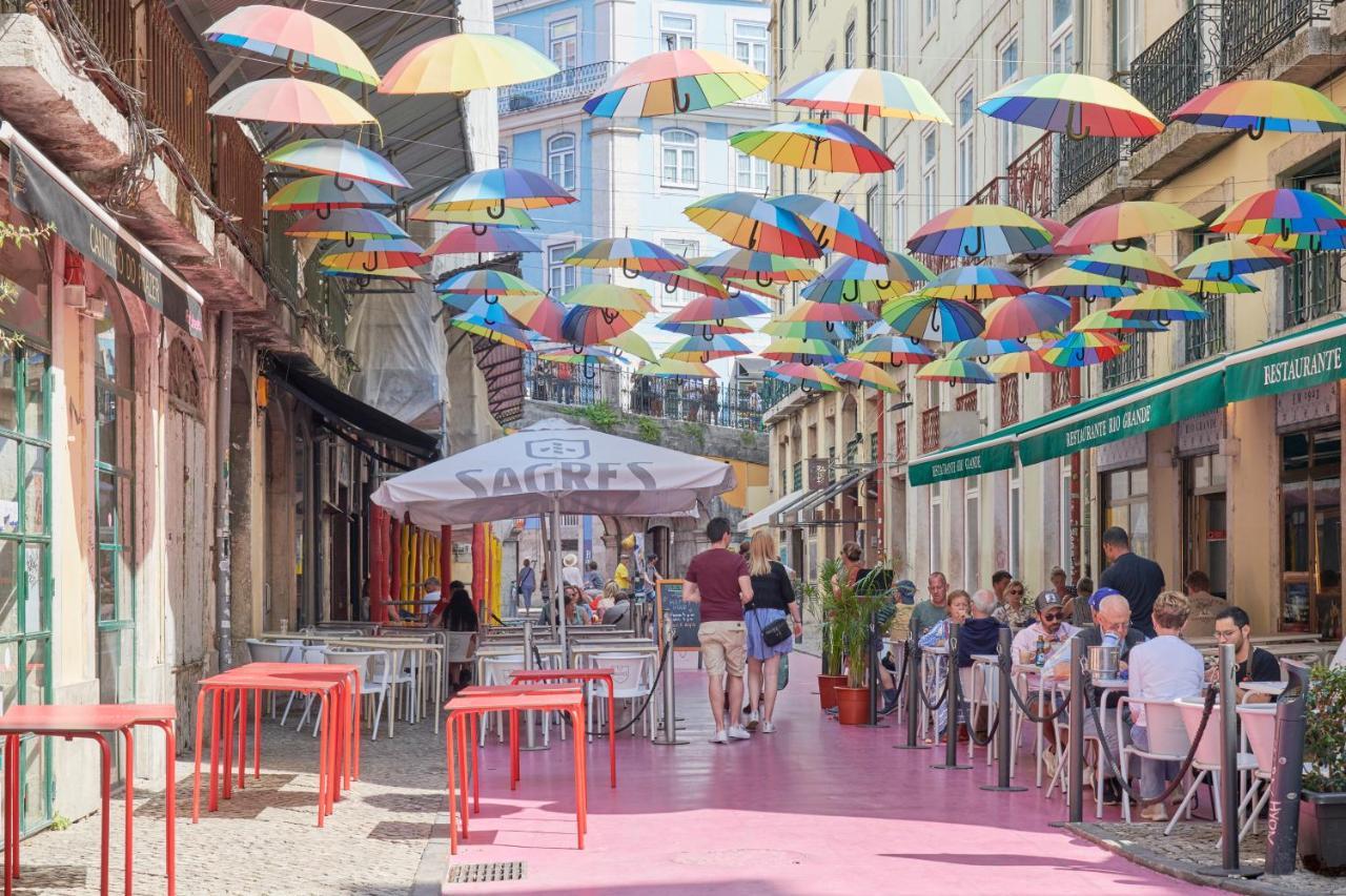 Sunny Pink Street Historical Apt, By Timecooler Lisboa 外观 照片